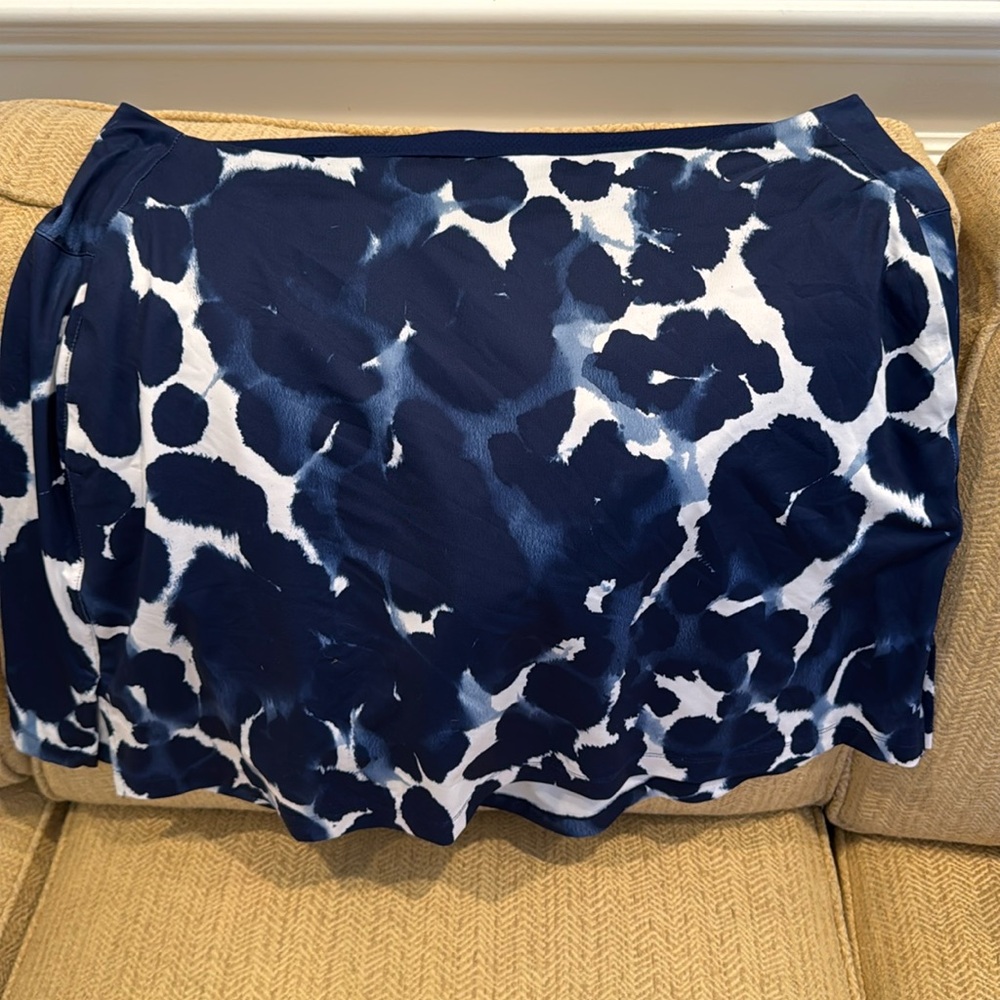 Nike golf/tennis skort. XL